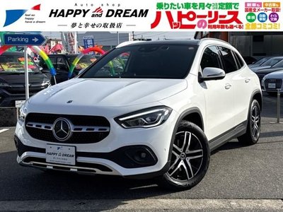 MERCEDES-BENZ GLA - 1