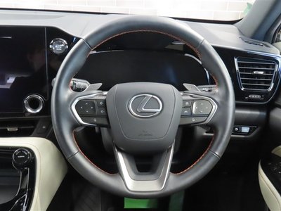 صورة مصغرة 17 لـ 2023 Lexus NX