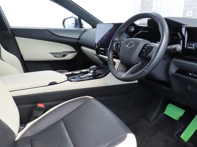 صورة مصغرة 15 لـ 2023 Lexus NX