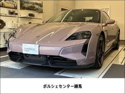 2025 Porsche TAYCAN photo 1