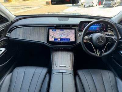 MERCEDES-BENZ E-CLASS - 3