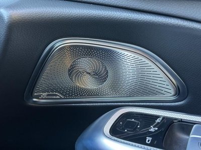 MERCEDES-BENZ E-CLASS - 8