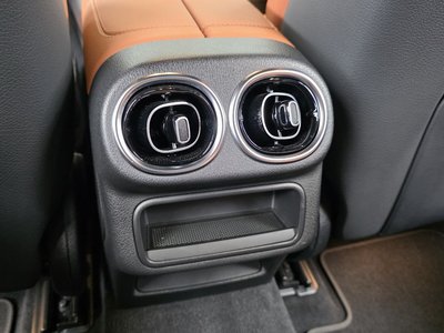 صورة مصغرة 24 لـ 2024 Mercedes-BENZ GLC