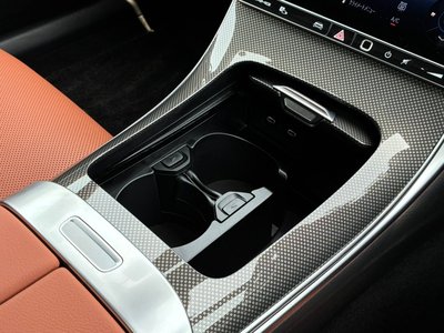 2025 Mercedes-BENZ C-CLASS AMG thumbnail 38
