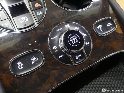 2022 Bentley BENTAYGA 缩略图 16