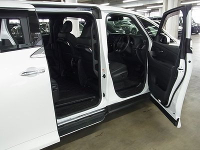 2023 Toyota ALPHARD thumbnail 15