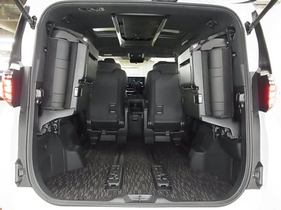 2023 Toyota ALPHARD thumbnail 29
