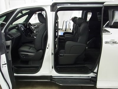 2023 Toyota ALPHARD thumbnail 21