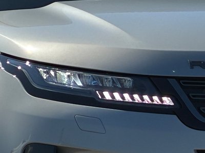 2025 LAND Rover RANGE ROVER EVOQUE — миниатюра 35