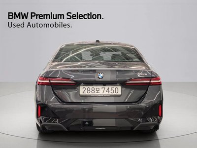 2026 BMW 5 SERIES 照片 3