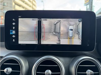 صورة مصغرة 18 لـ 2019 Mercedes-BENZ GLC AMG