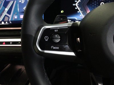 2025 BMW 5 SERIES — миниатюра 24