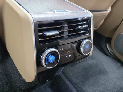 2026 LAND Rover RANGE ROVER 缩略图 18