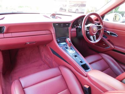 PORSCHE 911 - 6