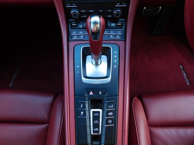 PORSCHE 911 - 8