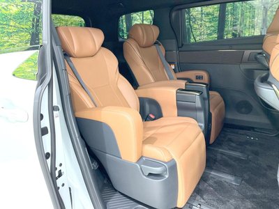 2025 Toyota VELLFIRE 照片 10
