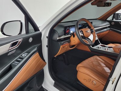 2024 Genesis GV80 thumbnail 13
