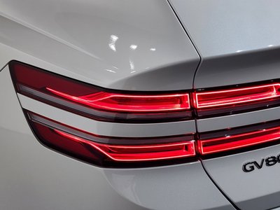 2024 Genesis GV80 photo 10