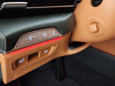 2024 Genesis GV80 thumbnail 34
