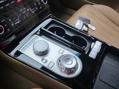 GENESIS G80 (RG3) - 9