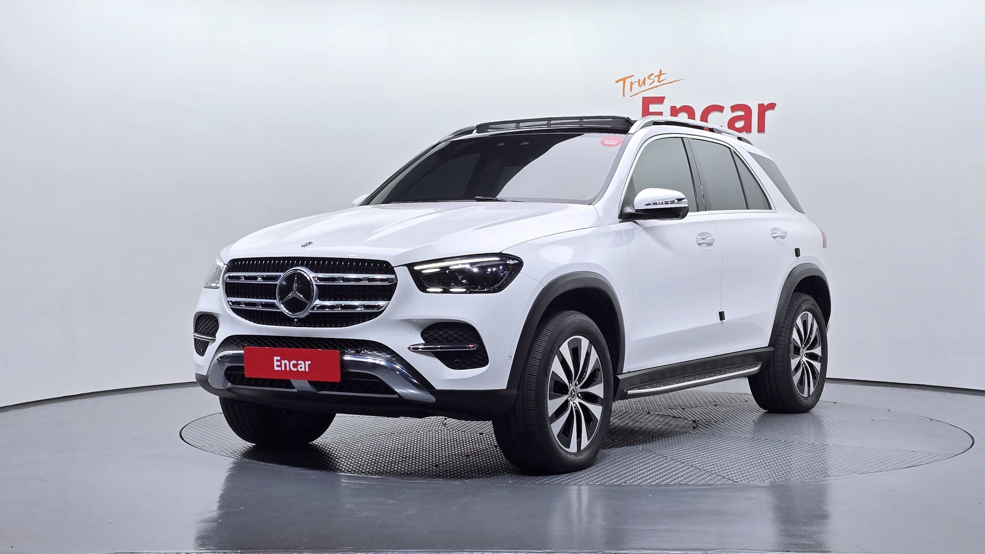 MERCEDES-BENZ GLE - View 1