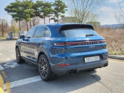 PORSCHE CAYENNE - 7