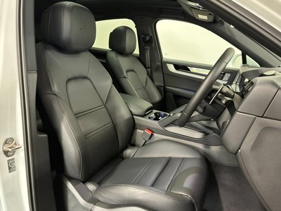 PORSCHE CAYENNE - 10