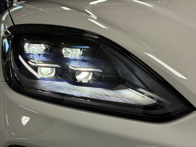 PORSCHE CAYENNE - 7