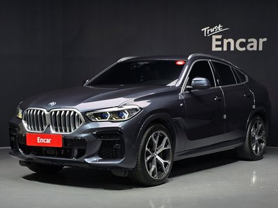 2022 BMW X6 photo 1