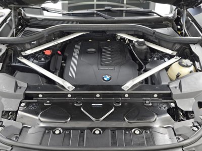 2022 BMW X6 photo 7