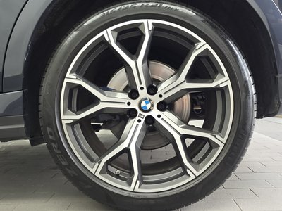 2022 BMW X6 photo 8