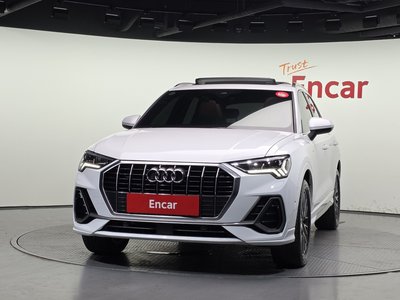 2022 AUDI Q3 — фото 2