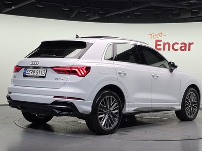 2022 AUDI Q3 — фото 3