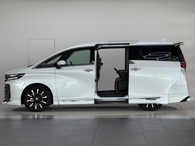 TOYOTA VELLFIRE - 7