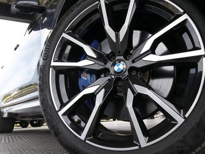 2019 BMW X7 thumbnail 15