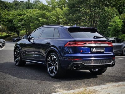صورة 9 لـ 2021 AUDI RS Q8