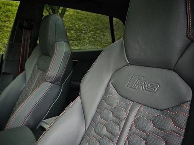 صورة مصغرة 15 لـ 2021 AUDI RS Q8