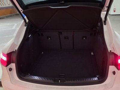 صورة 5 لـ 2023 Porsche MACAN