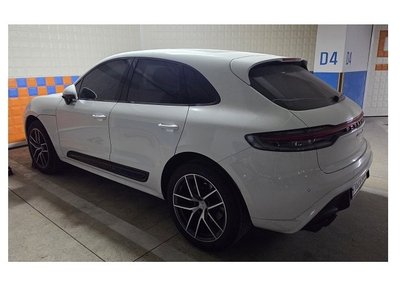 صورة 3 لـ 2023 Porsche MACAN