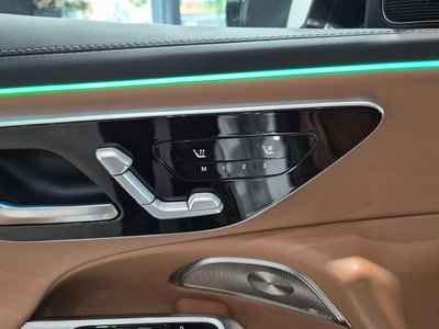 2026 Mercedes-BENZ E-CLASS 缩略图 12