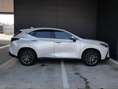 LEXUS NX - 4