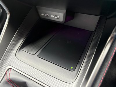 2025 Lexus LBX — миниатюра 36