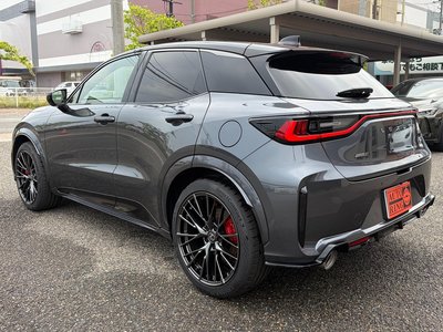 LEXUS LBX - 5