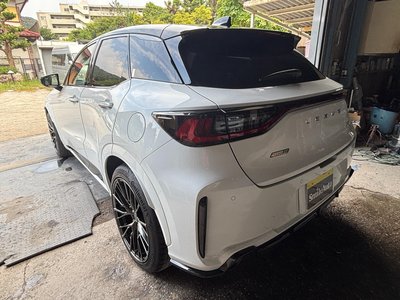 2026 Lexus LBX — миниатюра 15