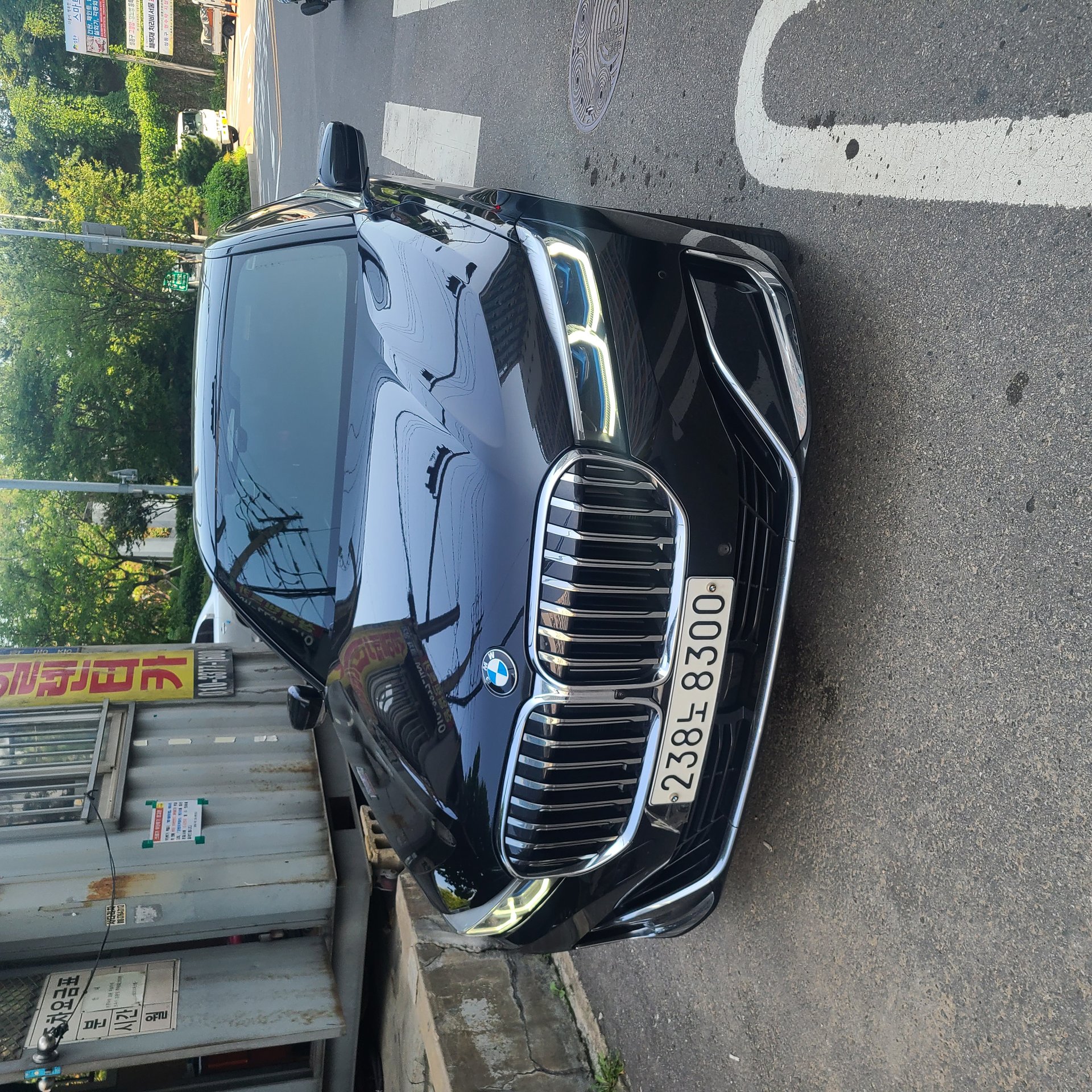 BMW 7 SERIES - View 1