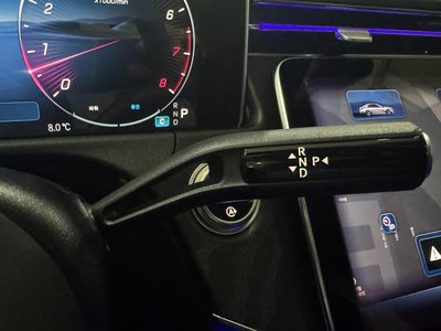 MERCEDES-BENZ E-CLASS - 9