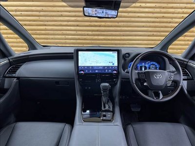TOYOTA ALPHARD - 3