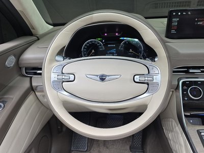 2021 Genesis GV80 thumbnail 18