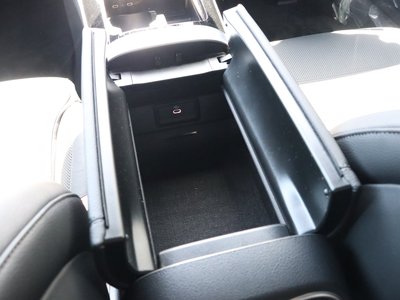 صورة مصغرة 54 لـ 2025 Mercedes-BENZ C-CLASS