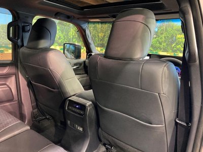 صورة مصغرة 37 لـ 2024 Toyota LAND CRUISER 250